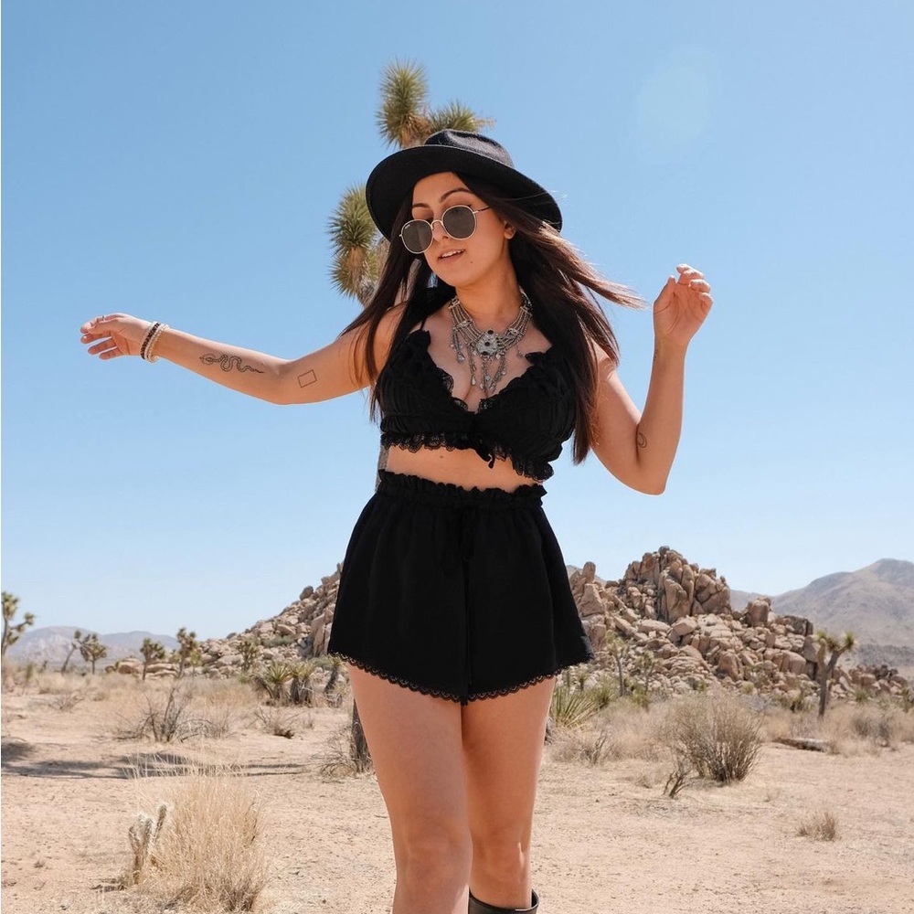 Lovers and Friends Black Set